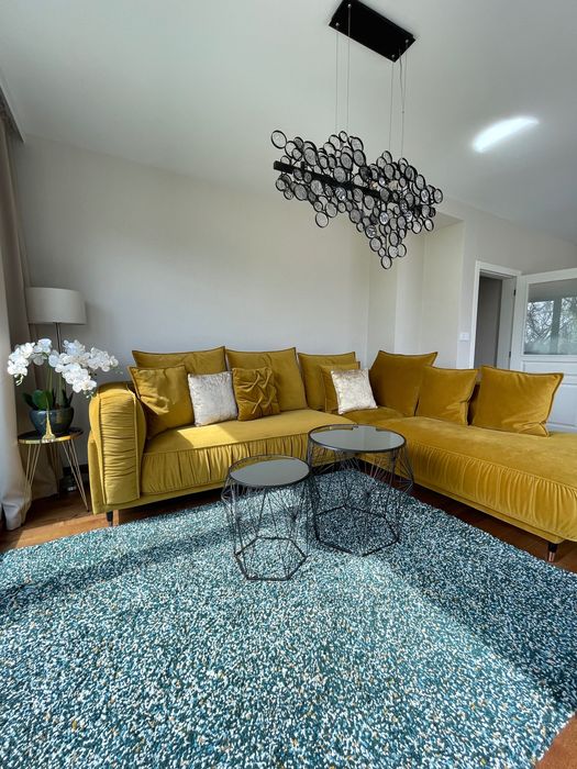 Продава се Двустаен апартамент в Варна, Морска градина - 85 кв.м за 4683 €/кв.м - Снимка #2