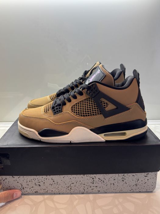 Jordan 4 Retro Fossil Мъжки Кецове 43 Номер + Кутия