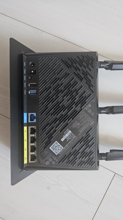 Router Asus RT-AX86S AX5700 (defect - are raza wifi mica)