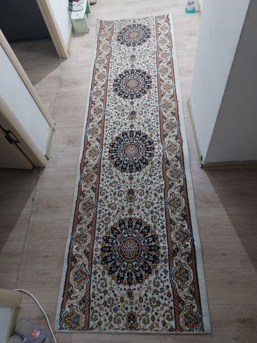 Продам ковер  дорошку