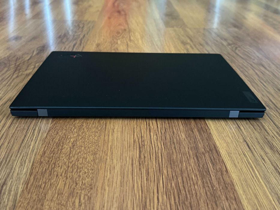 14' Full HD+ Core i7-1165G7 Lenovo ThinkPad X1 Carbon Gen 9 16GB LPDDR4X/512GB NVMe/Win 11/Бат 8ч