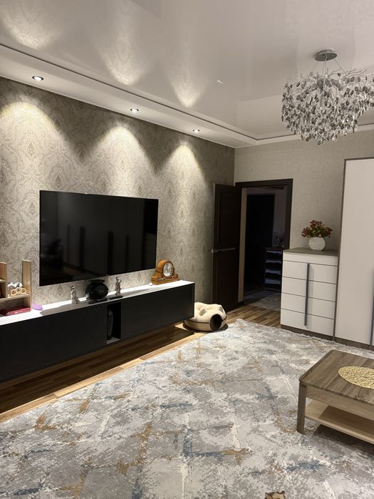 Продажа квартиры 2/9/9. Ориентир Буз базар. Метро М. Горького