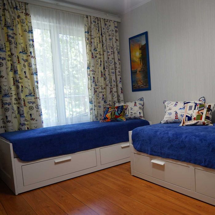 Дава се под наем Двустаен апартамент в Карлово - 59 кв.м за 433.5 € - Снимка #2