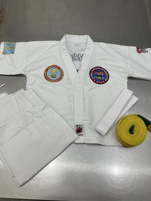 Кимоно для тхэквондо