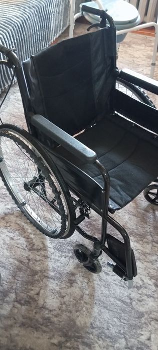 Продам Кресло коляску