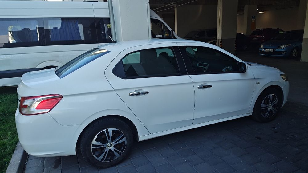 Peugeot 301 1.6 HDI 2013- Android Auto