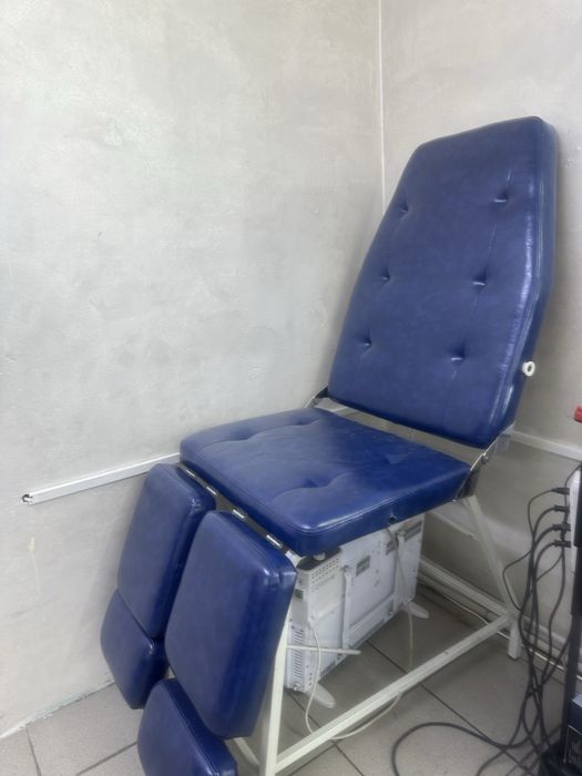 Кушетка для ресниц