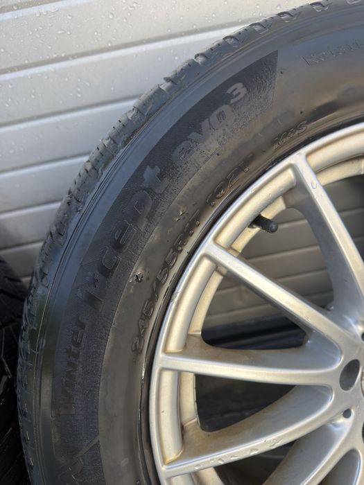Продавам комплект джанти с гуми. Mercedes OEM 5x112 17