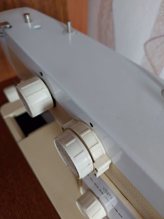 Швейная машинка "чайка 142м"