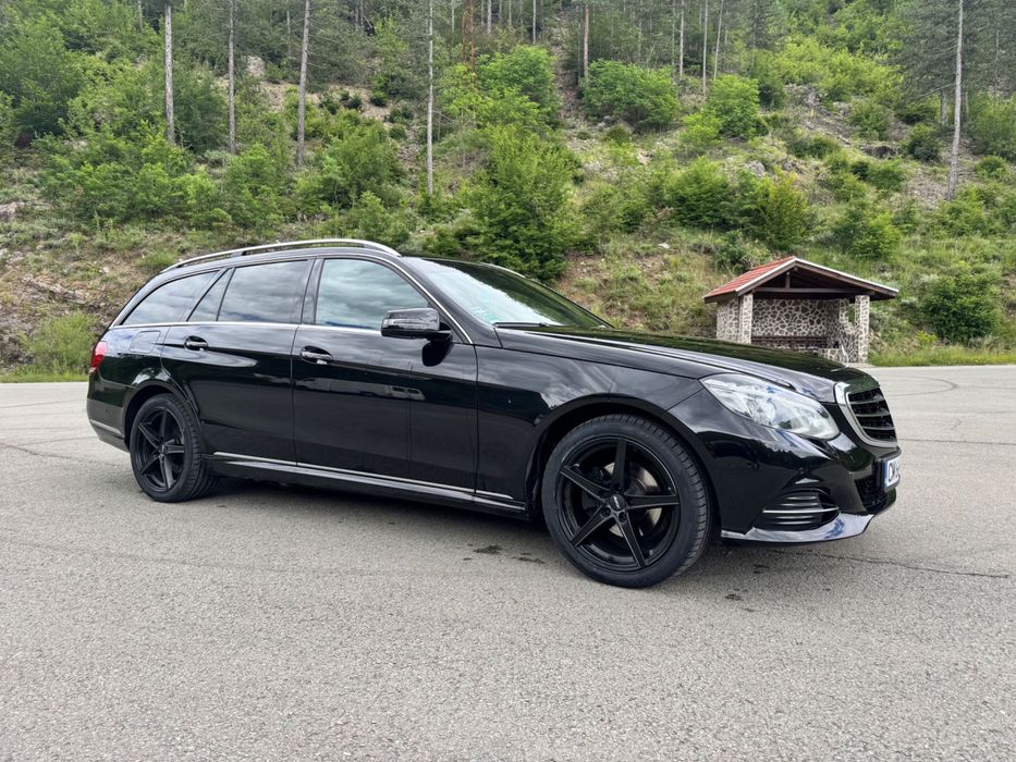 Мерцедес Е220 Автоматик