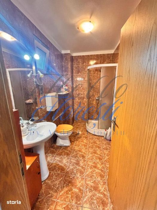 Triplex 100 mp, zona Avram Iancu, Floresti