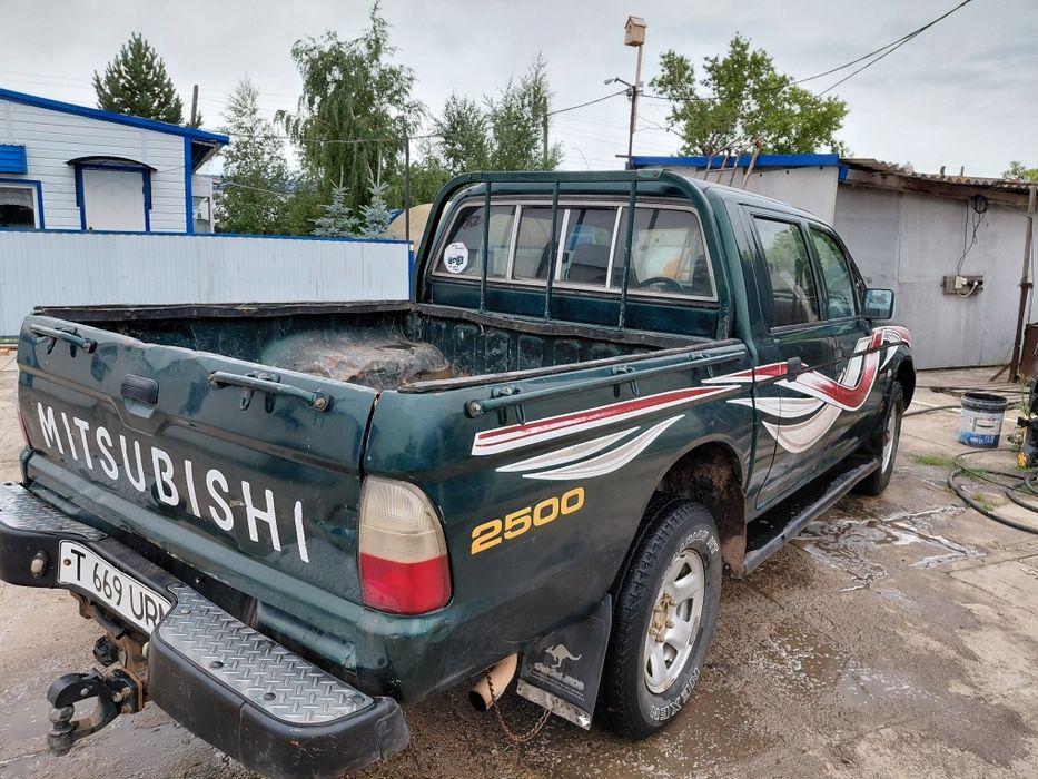 Mitsubishi L 200