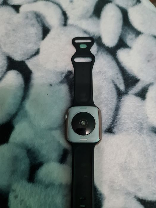 Se vinde  ip9one se 44mm