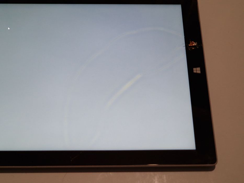 Surface pro 3 i5 4300u 4gb за части