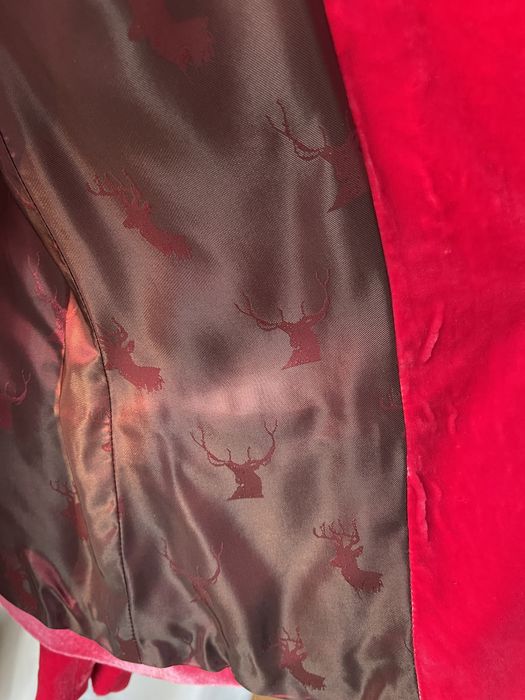 Taior din catifea de matase