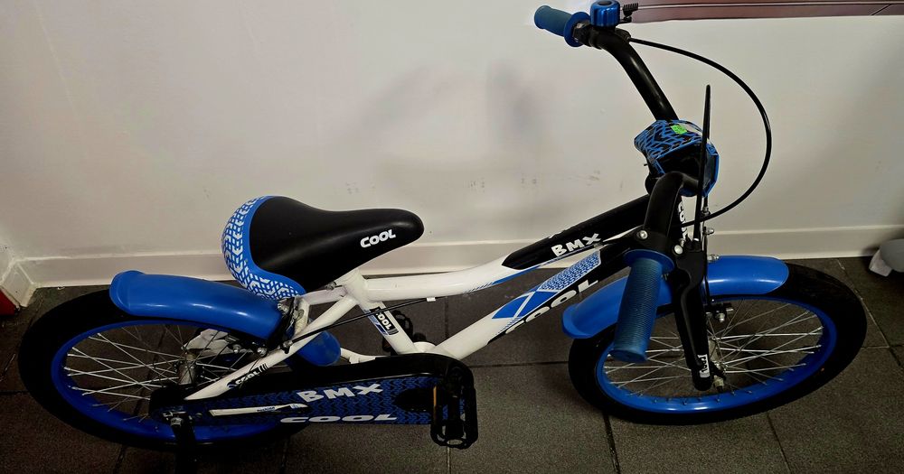 Vand bicicleta in stare foarte buna