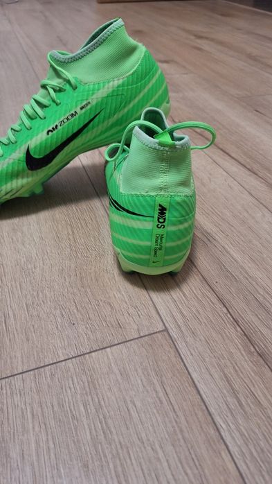 Бутонки- Nike mercurial air zoom (academy)