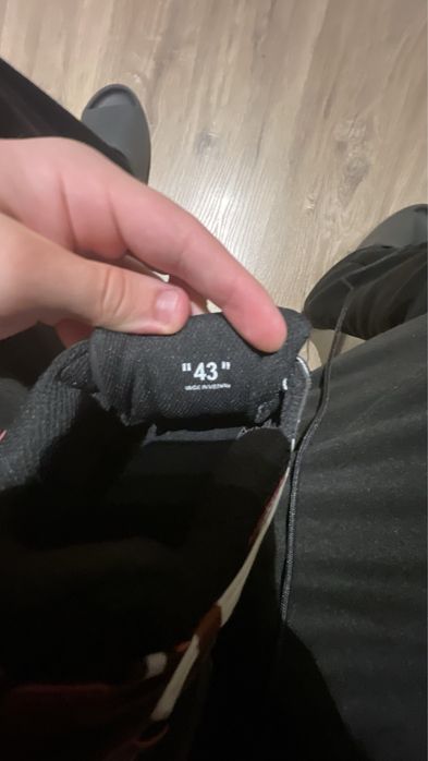 Off-White Be Right Back