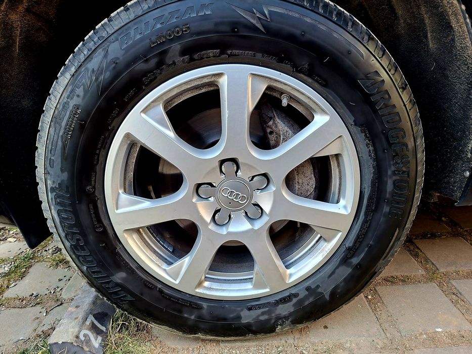Set JanteOriginaleAudi Q5 SLineR17/AnvelopeIarnă Bridgestone235/65/R17