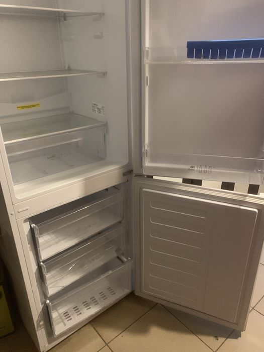 Combina frigorifica Arctic