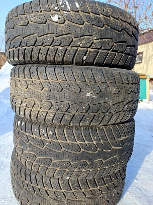 Продам Резину зимнию