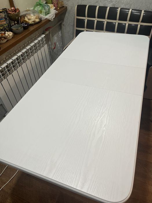 Продам стол куханый