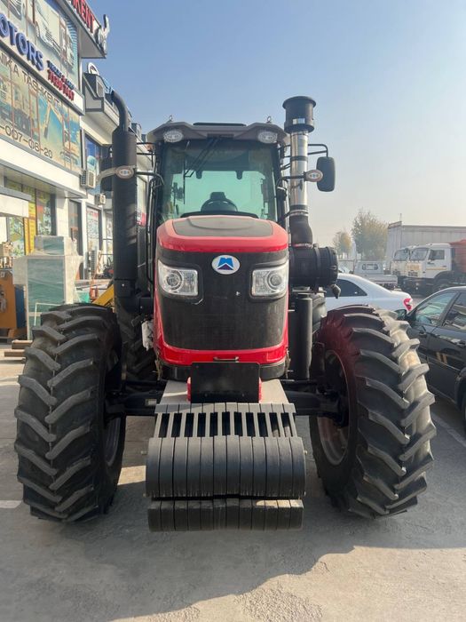 Трактор 1804 Sinomach