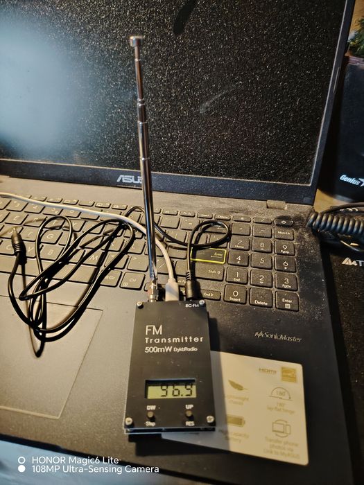 FM Transmitter 88-108 MHz