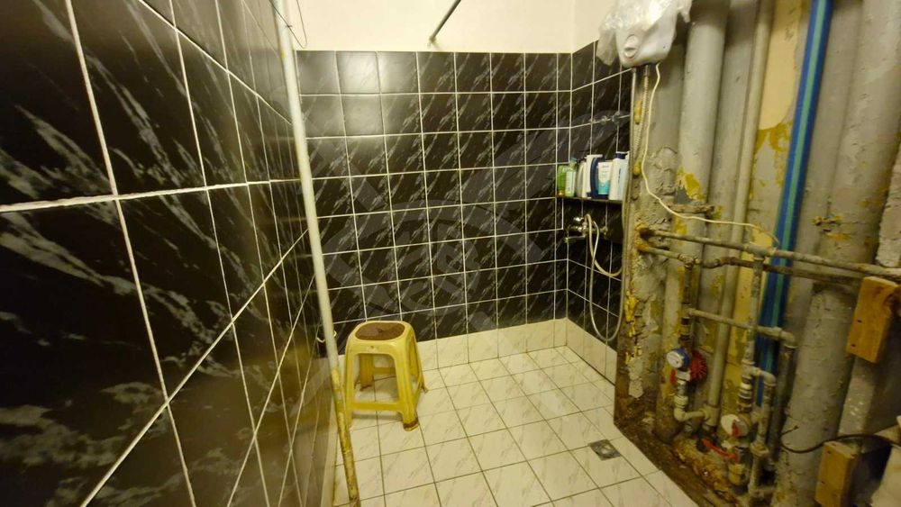 Продава се Четиристаен апартамент в Пловдив, Тракия - 92 кв.м за 1554 €/кв.м - Снимка #8