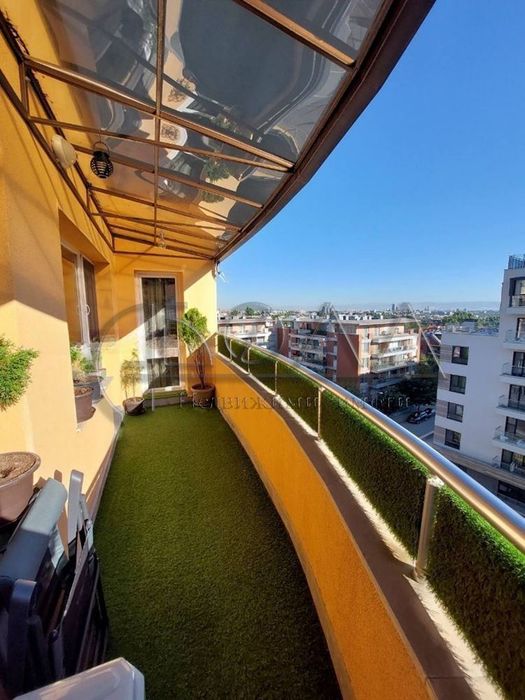 Продава се Двустаен апартамент в София, Витоша - 68 кв.м за 2809 €/кв.м - Снимка #5