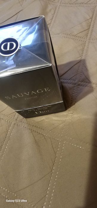 Мъжки парфюм SAUVAGE  - Cristiqn Dior