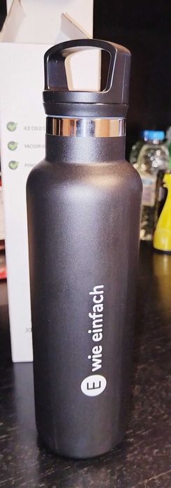 Термо бутилки 2 броя. Чисто нови.