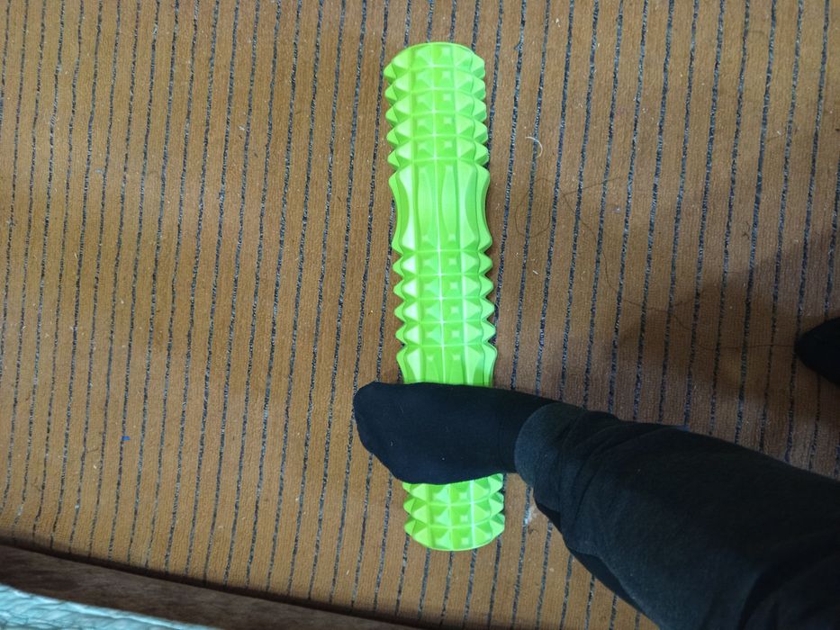 Массажный ролик,