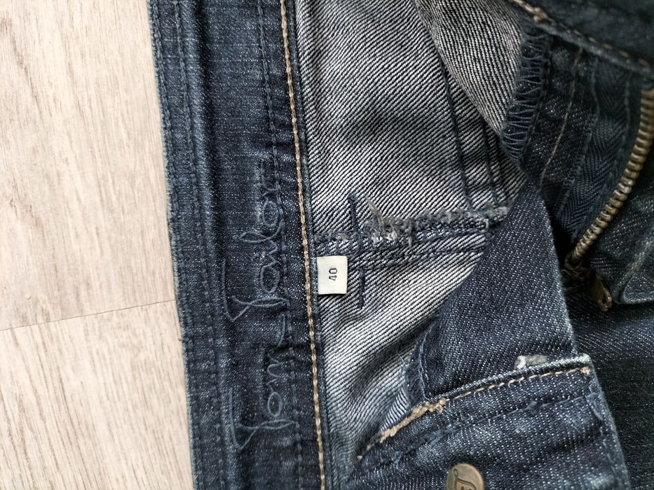 Дънкова пола на Том Тейлър