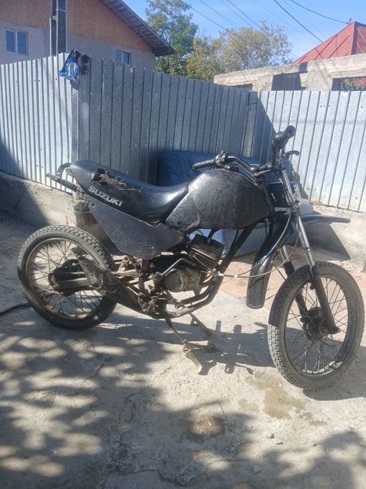 Cross 80 cc suzuki