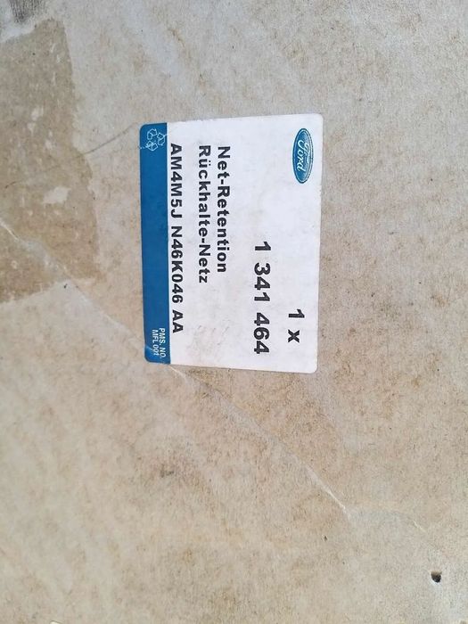 Rulou plasa ford focus break 1341464 am4m5jn46k046aa