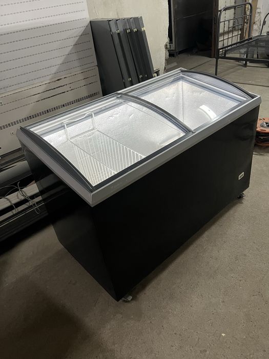 Морозильный ларь 400л
