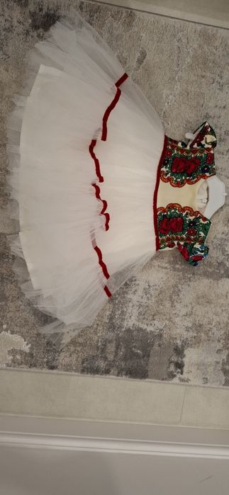 Set Rochite cu motive traditionale