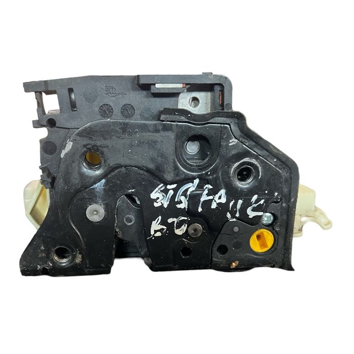 Broasca Usa Stanga Fata Volkswagen Passat Variant 3C5 2005 - 2011 Cz3C