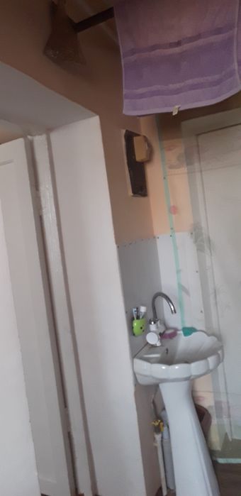 Тахиаташ автокассада квартира сатылады 1 комната 90 млн