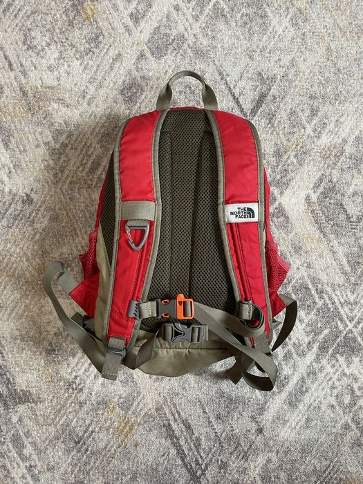 Продам рюкзак tnf оригинал