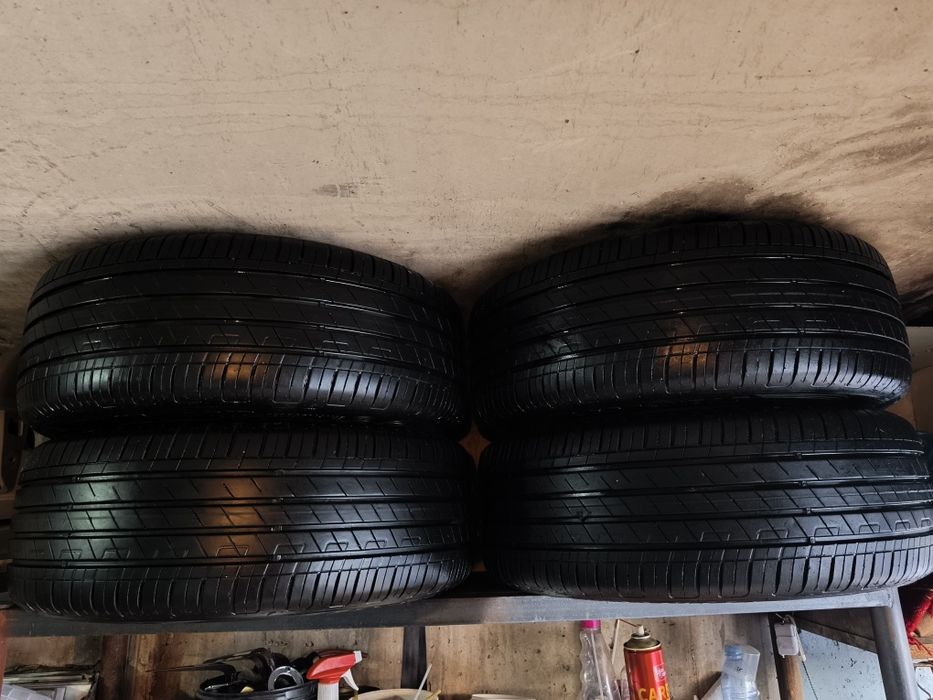 Шины Гудвеер  на дисках 215/55 R17