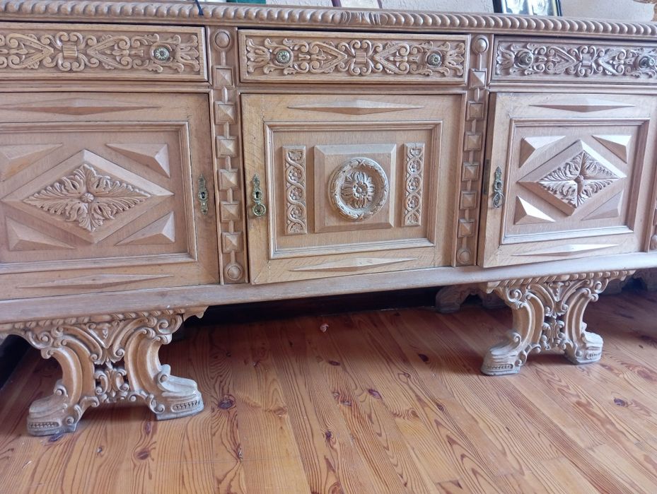 Продам антиквариатни арабский мебель