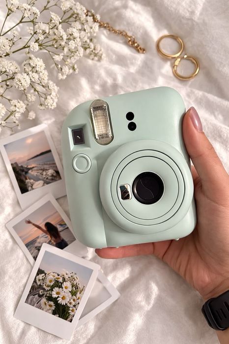 Instax 12 mini green