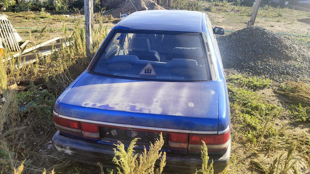 Продам Мазду 626 на разбор