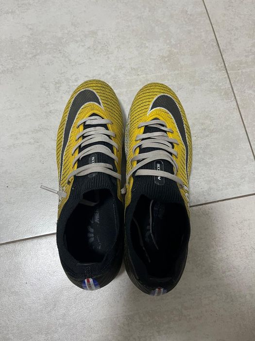 Продаётся бутсы Nike