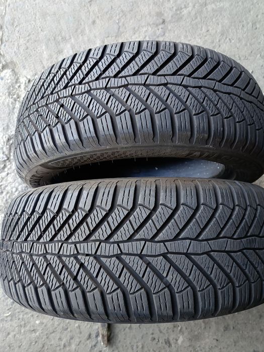 Всесезонни гуми -2024г.-17цола-215/55-1бр.-150лв."SEMPER IT"-като нови
