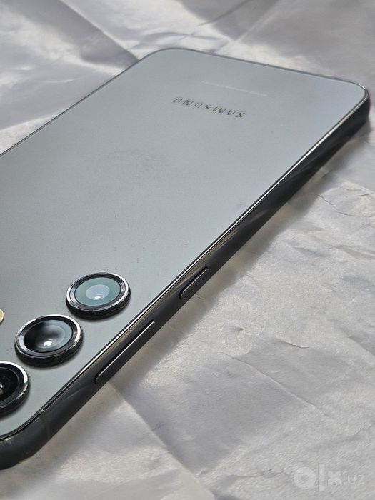 Samsung  s23plus   5G