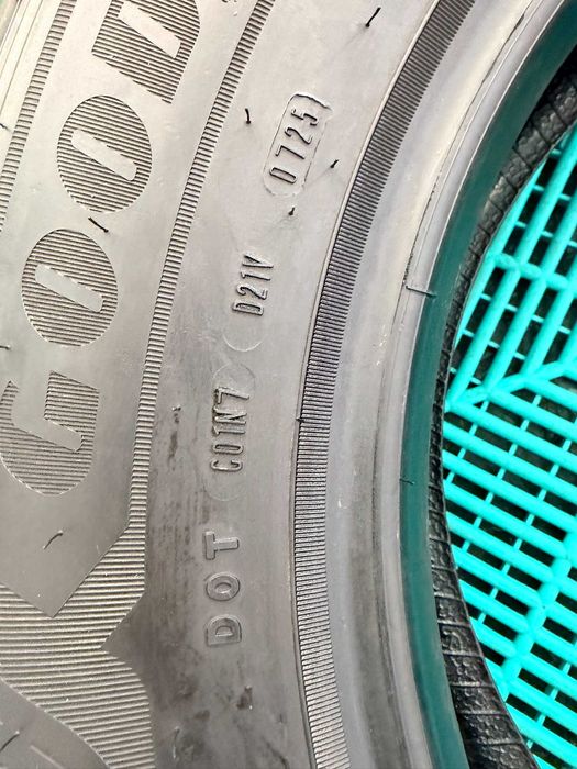 Set anvelope vara 205 75 R16C 113/111T GoodYear Efficient Grip Cargo 2 dot 0725 7.46mm