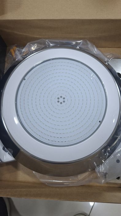 Fonar lampa basseyn uchun